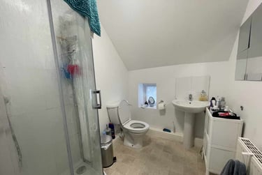 1 bed flat, Adamsdown, Adamstown, Cardiff, CF240LD - Image 4