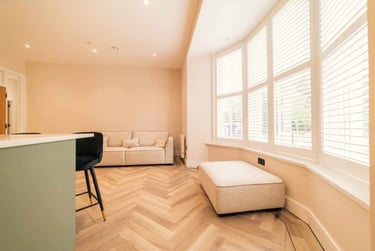 3 bed flat, City Centre, Cardiff, CF103DQ - Image 13