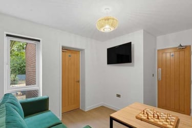 6 bed house, Wakefield Road, Earlham, Norwich, NR58JE - Image 4