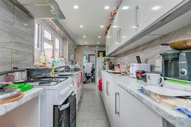 5 bed house, Heeley Road, Selly Park, Birmingham, B296EL - Image 1