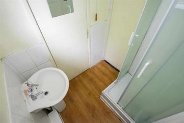 4 bed flat, Hubert Croft, Selly Park, Birmingham, B296DU - Image 15