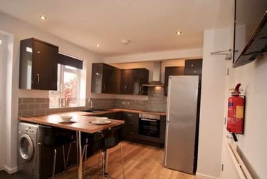 4 bed house, Grasmere Close, Earlham, Norwich, NR58LR - Image 4