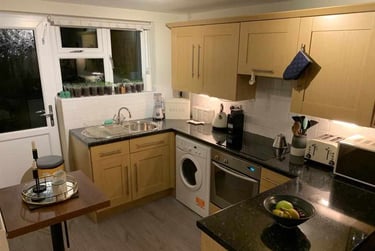 1 bed house, Raddlebarn Farm Drive, Selly Oak, Birmingham, B296UN - Image 2