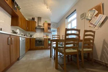 4 bed house, Roath, Plasnewydd, Cardiff, CF244TW - Image 2