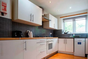 8 bed house, 2c Alan Road, Withington, Manchester, M204WG - Image 8