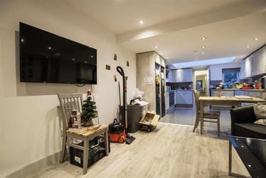 6 bed house, Heeley Road, Selly Park, Birmingham, B296EL - Image 3