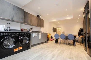 6 bed house, Heeley Road, Selly Park, Birmingham, B296EN - Image 3