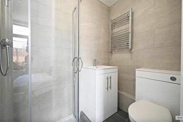 6 bed house, William Street, Broomhall, Sheffield, S102BZ - Image 10