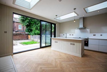 8 bed house, Lees Hall Crescent Manchester, Fallowfield, Manchester, M146YA - Image 1