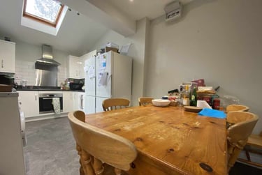 5 bed house, Heath, Maindy, Cardiff, CF143PW - Image 1