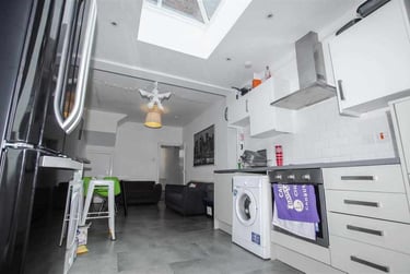5 bed flat, George Road, Selly Park, Birmingham, B296AH - Image 3