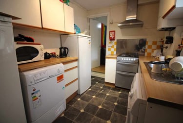 4 bed house, Roath, Plasnewydd, Cardiff, CF243HN - Image 2