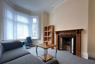4 bed house, Roath, Plasnewydd, Cardiff, CF244TU - Image 1