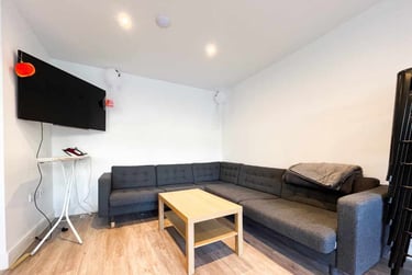 6 bed house, Cathays, Plasnewydd, Cardiff, CF244BN - Image 2