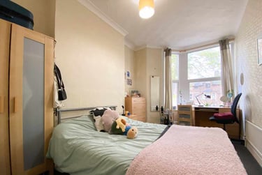 3 bed flat, Cathays, Plasnewydd, Cardiff, CF244AT - Image 3