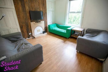 8 bed house, 11A Amherst Road, Fallowfield, Manchester, M146UG - Image 1