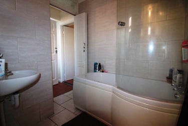 4 bed house, Cathays, Cardiff, CF244PE - Image 9