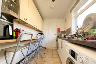 3 bed house, Cathays, Cardiff, CF244DD - Image 4