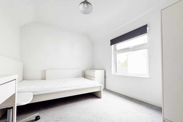 5 bed house, Cathays, Cardiff, CF244BU - Image 12