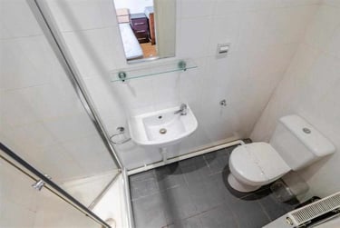 3 bed flat, Bristol Road, Selly Park, Birmingham, B296BE - Image 12