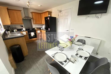 5 bed house, Avenue Road Extension, Clarendon Park, Leicester, LE23EQ - Image 4