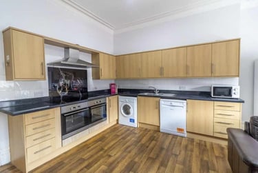 1 bed house, Ecclesall Road, Sharrow, Sheffield, S118PE - Image 3