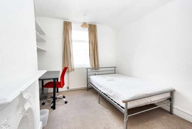 5 bed house, St. Johns Road, Mount Pleasant, Exeter, EX12HR - Image 9