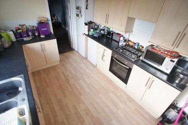 6 bed house, Cathays, Cardiff, CF244EE - Image 2