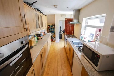 8 bed house, Heeley Road, Selly Park, Birmingham, B296EN - Image 5