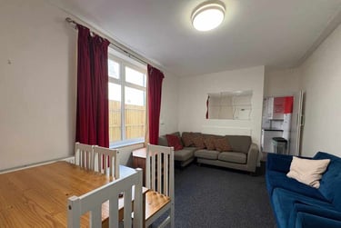 6 bed house, Cathays, Cardiff, CF103EG - Image 1