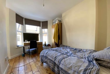 6 bed house, Cathays, Cardiff, CF244QJ - Image 3