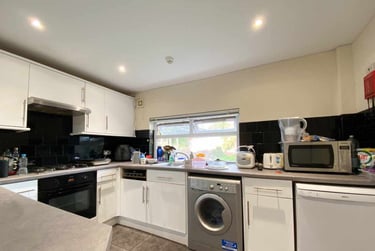 6 bed house, Cathays, Plasnewydd, Cardiff, CF244AQ - Image 2