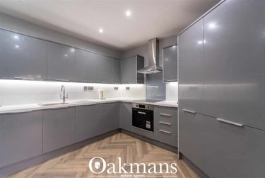 3 bed house, Raddlebarn Road, Selly Park, Birmingham, B297DA - Image 2