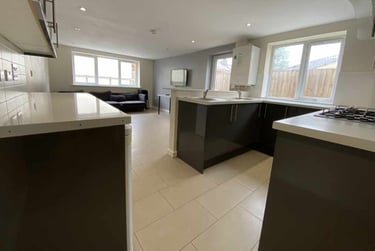 8 bed house, Cathays, Plasnewydd, Cardiff, CF244BH - Image 3