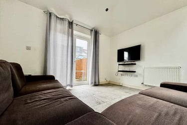 6 bed house, Cathays, Cardiff, CF244HQ - Image 4