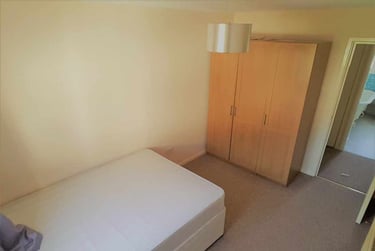 1 bed flat, Brunswick Court, Russell Street, Swansea, SA14HX - Image 4