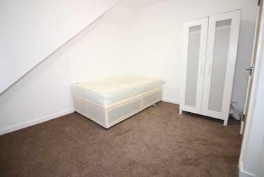 7 bed house, Cathays, Plasnewydd, Cardiff, CF244AL - Image 5