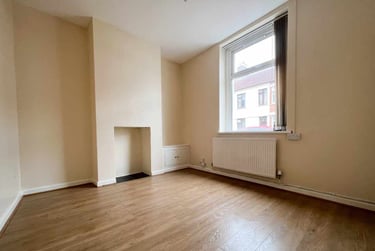 2 bed house, Grangetown, Cardiff, CF116PG - Image 4