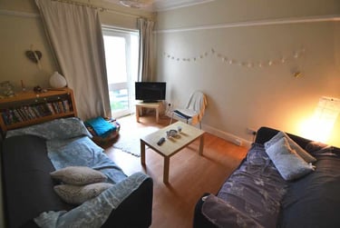 5 bed house, Cathays, Cardiff, CF244JJ - Image 1
