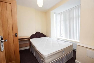 7 bed house, Heeley Road, Selly Park, Birmingham, B296EL - Image 4
