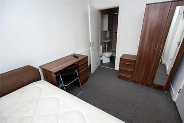 6 bed house, Hubert Road, Selly Park, Birmingham, B296ER - Image 4