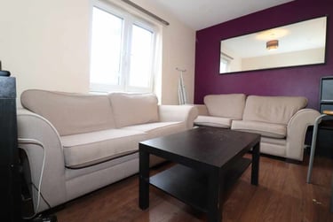4 bed flat, Cathays, Cardiff, CF244PH - Image 2