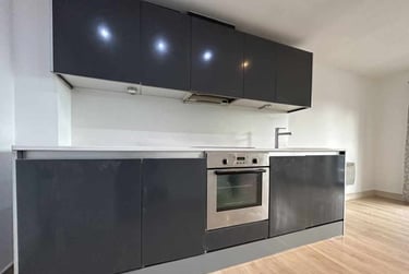2 bed flat, Cardiff Bay, Splott, Cardiff, CF104JD - Image 4
