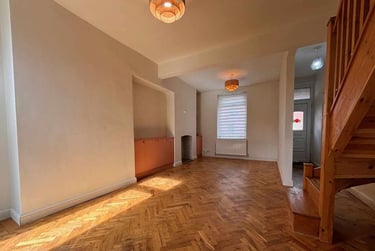 2 bed house, Cathays, Cardiff, CF244PE - Image 3