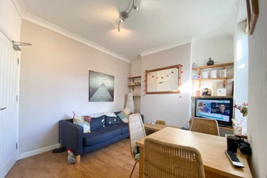 3 bed house, Cathays, Cardiff, CF244DD - Image 2