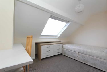 5 bed house, Shoreham Street, Heeley, Sheffield, S24FA - Image 10