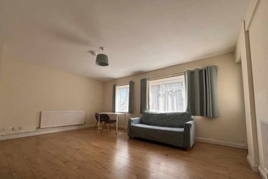 2 bed flat, Roath, Plasnewydd, Cardiff, CF241RH - Image 1