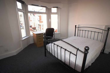 5 bed house, Cathays, Cardiff, CF244JX - Image 3