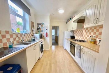 5 bed house, 388 Bowthorpe Road, Earlham, Norwich, NR58AG - Image 2