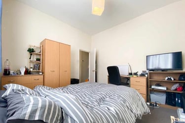 4 bed house, Cathays, Cardiff, CF244BJ - Image 3